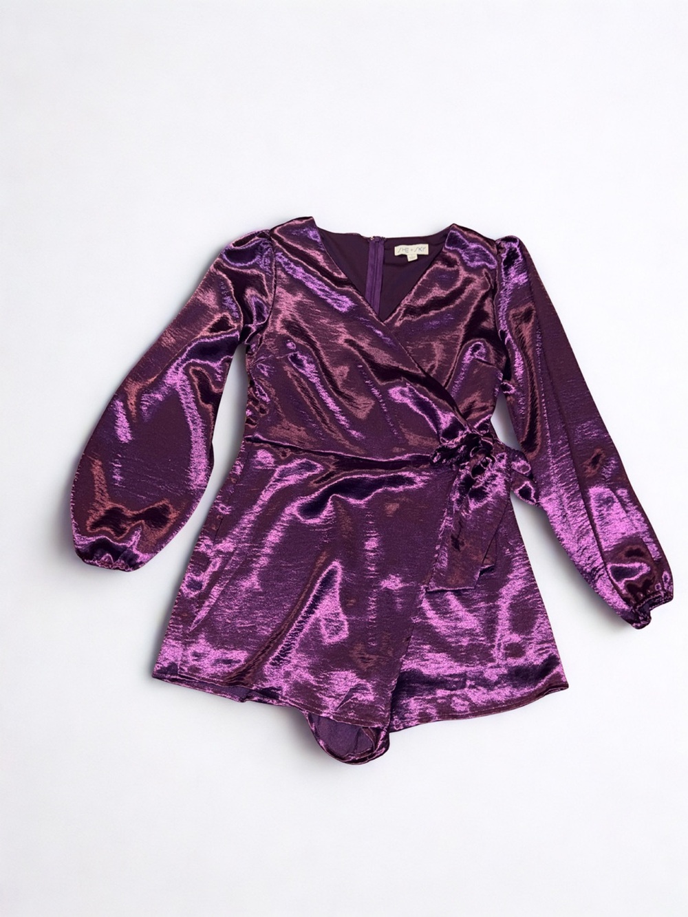 She + Sky Plum Purple Metallic Wrap Romper Long Sleeve Tie Waist Size L NWOT